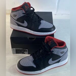 [DQ8423-006] Grade School Jordan 1 Mid Bred Shadow